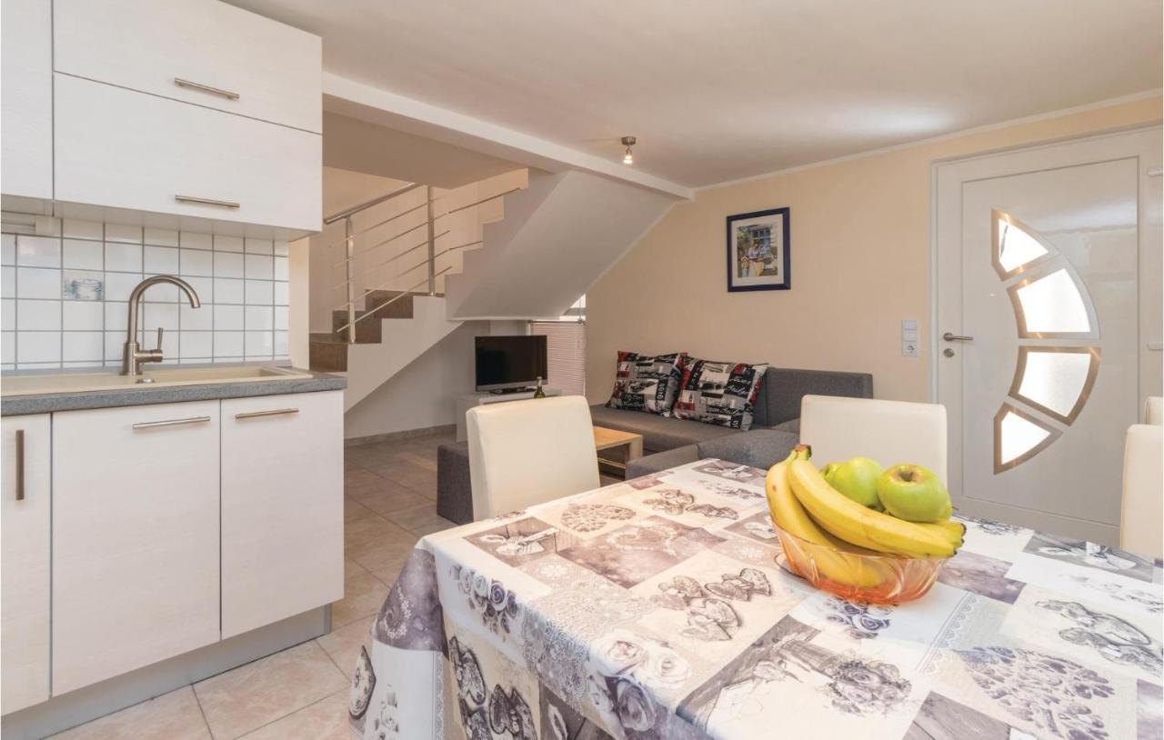 Gorgeous Home In Zadar With Wifi Esterno foto